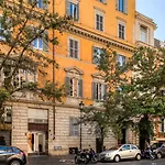Vatican Boutique Apartment