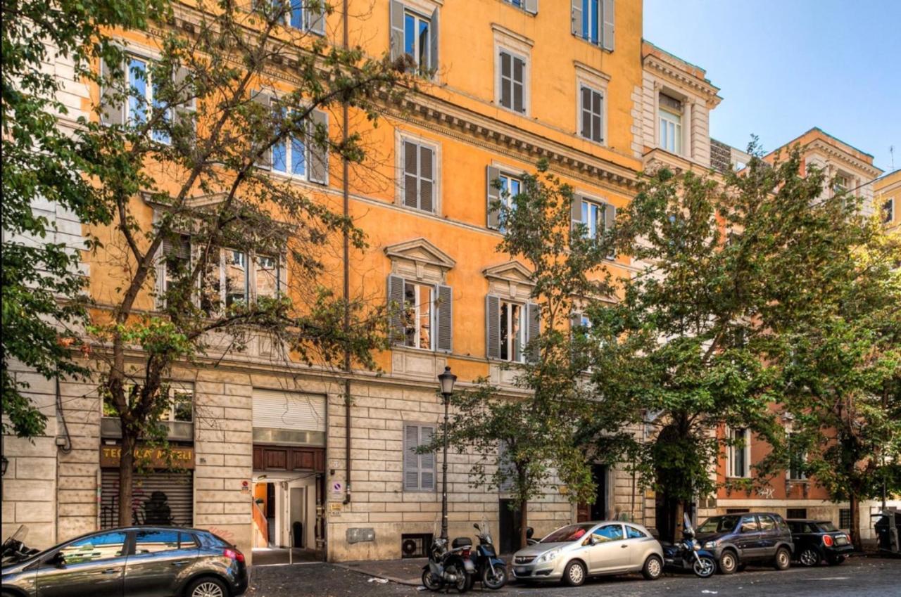 Vatican Boutique * Rom